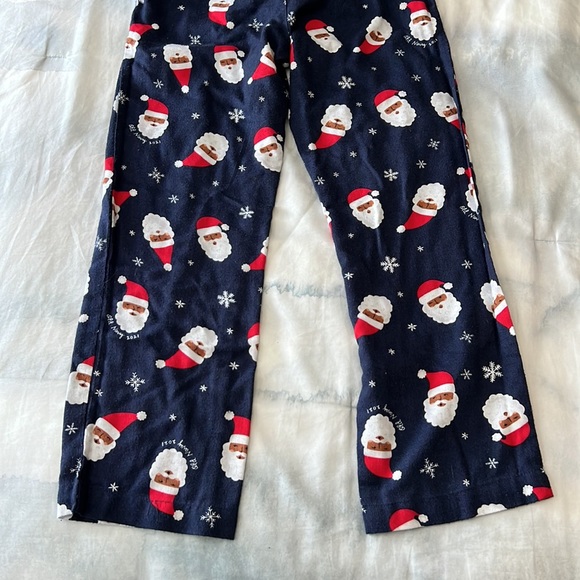 Old Navy Christmas Pajama Set - Picture 9 of 9